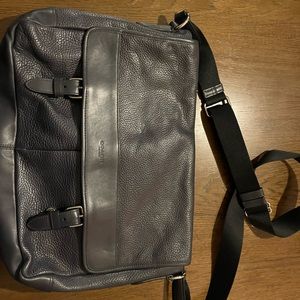 Coach Henry Messenger Bag Midnight Blue Pebble Leather